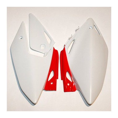 UFO BOCZKI TYLNE HONDA CRF 250X '04-'17 KOLOR OEM (BIAŁY/CZERWONY)