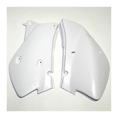 UFO BOCZKI TYLNE HONDA XR 650R '00-'07 KOLOR BIAŁY