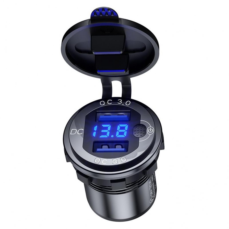 BIKETEC MOTOCYKLOWE PODWÓJNE GNIAZDO USB QC 3.0 - 36 W Z WOLTOMIERZEM MONTAŻ NA POWIERZCHNIE PŁASKĄ (OWIEWKA, KUFER)