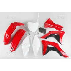 UFO KOMPLET PLASTIKÓW HONDA CRF 250R '18-'20, CRF 450R '17-'20 Z OSŁONAMI FILTRA POWIETRZA KOLOR OEM ( BIALY / CZERWONY )