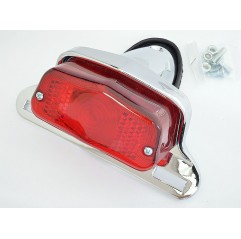 EMGO 2025/02 LAMPA TYLNA DO KLASYKÓW Z CHROMOWANYM Z MOCOWANIEM TABLICY REJESTRACYJNEJ (WZÓR LUCAS) (LATA 1963 - 1973)