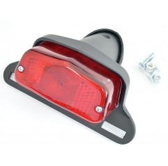 EMGO 2025/02 LAMPA TYLNA DO KLASYKÓW Z MOCOWANIEM TABLICY REJESTRACYJNEJ KOLOR CZARNY (WZÓR LUCAS) (LATA 1963 - 1973)