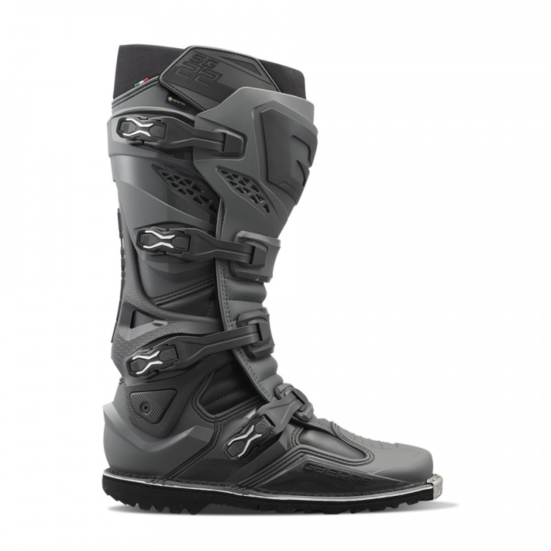 GAERNE BUTY CROSS/ENDURO MODEL SG-22 GORE-TEX ENDURO BATTLESHIP KOLOR CZARNY ROZMIAR 46